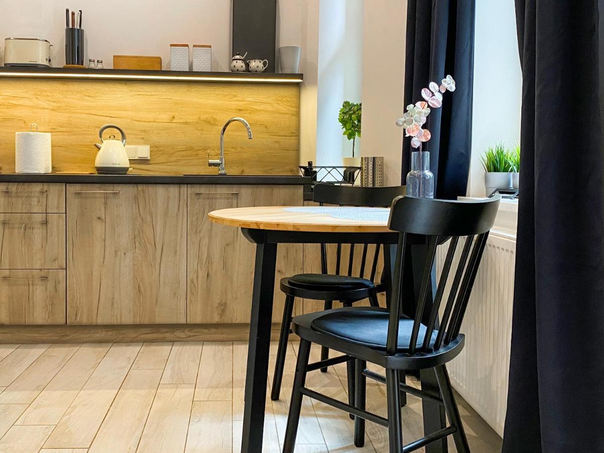 Beautiful Studio For Couples With Air Conditioning - Old Town & Main Station Krakov Exteriér fotografie