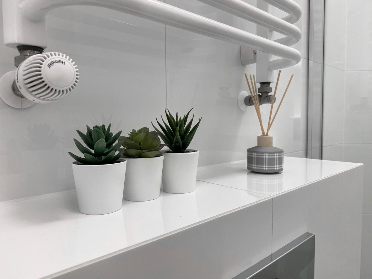 Beautiful Studio For Couples With Air Conditioning - Old Town & Main Station Krakov Exteriér fotografie